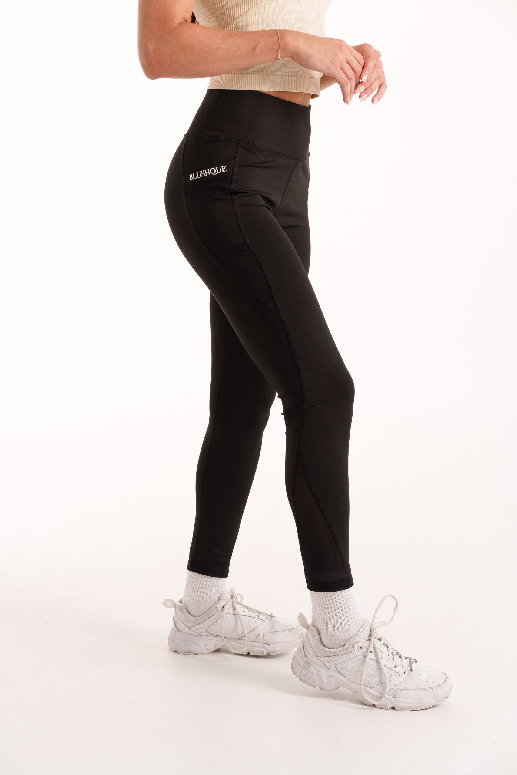 Off Duty Mesh Pocket Leggings